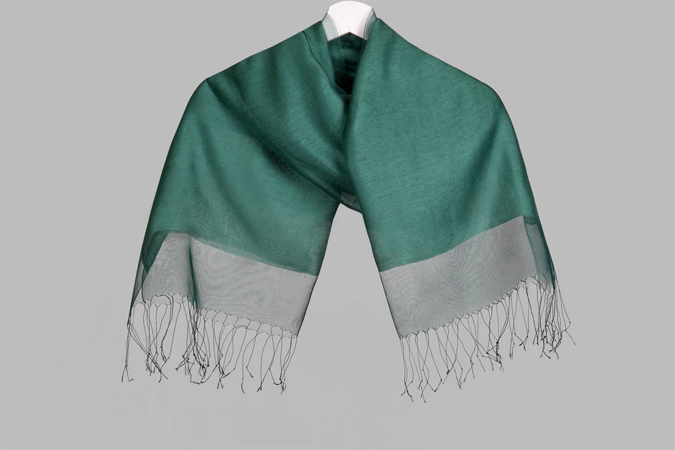 Çift Katlı Zümrüt Tül Şal