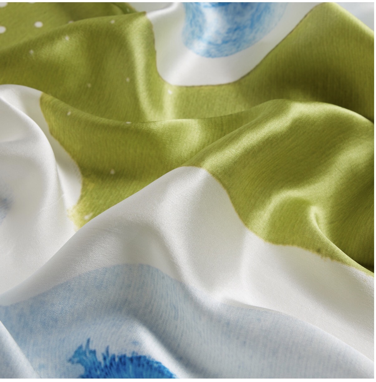 İpekevi saten eşarp